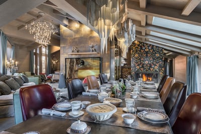 Luxury Villa Photo #6