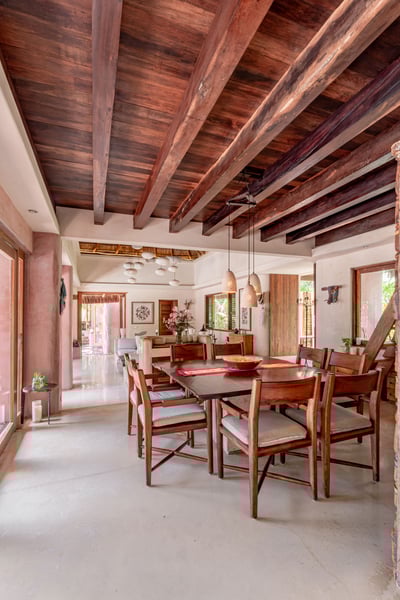 Luxury Villa Photo #21