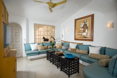 Luxury Villa Photo #21