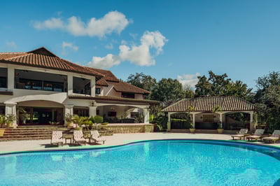 Luxury Villa Photo #2