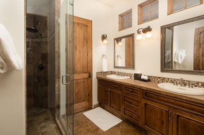 Luxury Villa Photo #14