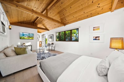 Luxury Villa Photo #41