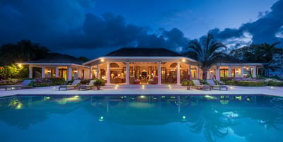 Luxury Villa Photo #3