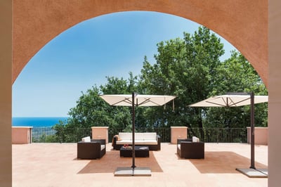 Luxury Villa Photo #13