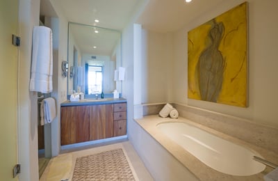 Luxury Villa Photo #28
