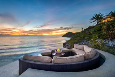 Luxury Villa Photo #24