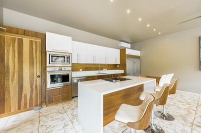 Luxury Villa Photo #8