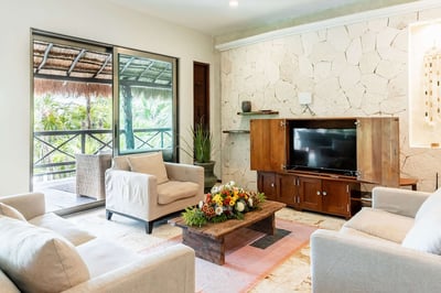 Luxury Villa Photo #22