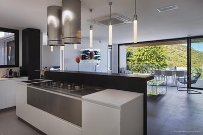 Luxury Villa Photo #13