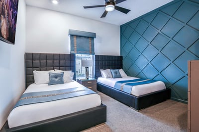 Luxury Villa Photo #25