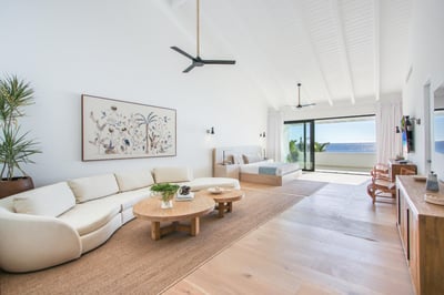 Luxury Villa Photo #20