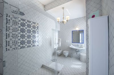 Luxury Villa Photo #42