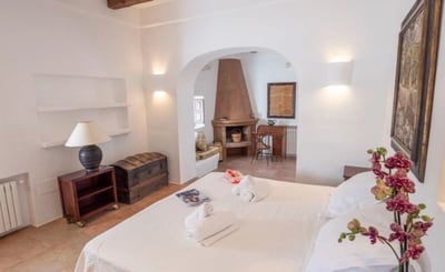 Luxury Villa Photo #24