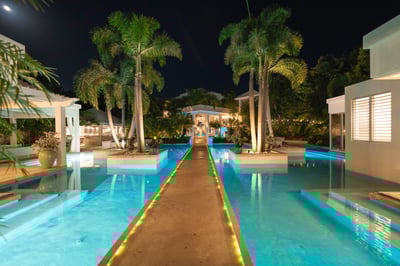 Luxury Villa Photo #14