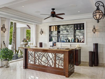 Luxury Villa Photo #12