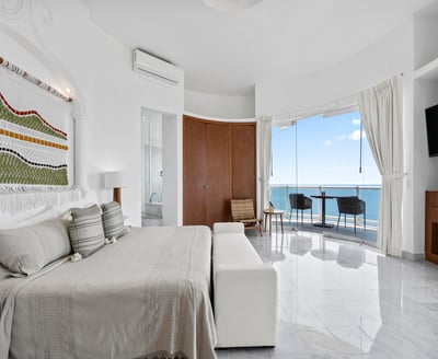 Luxury Villa Photo #73