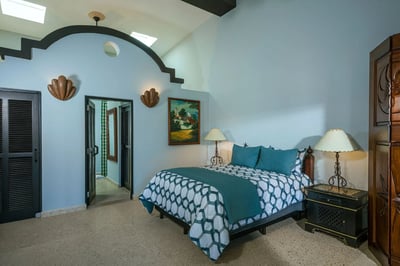 Luxury Villa Photo #51