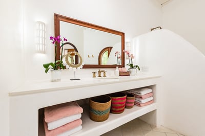 Your favorite spot to freshen up!