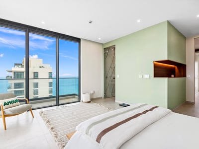 Luxury Villa Photo #50