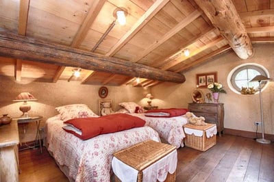 Luxury Villa Photo #18