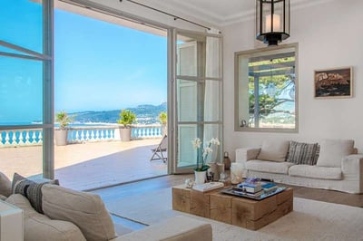 Luxury Villa Photo #17
