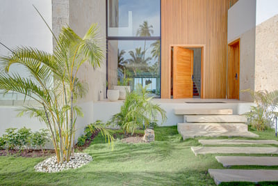 Luxury Villa Photo #36