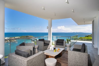 Luxury Villa Photo #9
