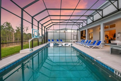 Luxury Villa Photo #5