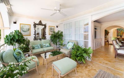 Luxury Villa Photo #8