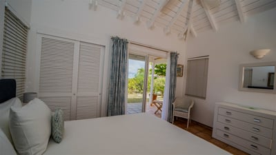 Luxury Villa Photo #27