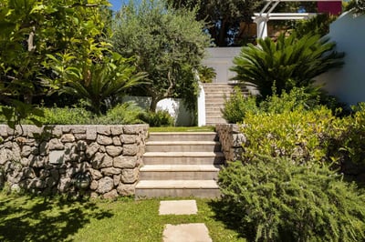 Luxury Villa Photo #9