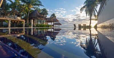 Luxury Villa Photo #5