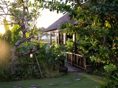 Luxury Villa Photo #9