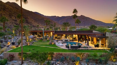 Luxury Villa Photo #4