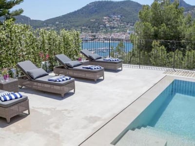 Luxury Villa Photo #3