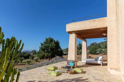 Luxury Villa Photo #7