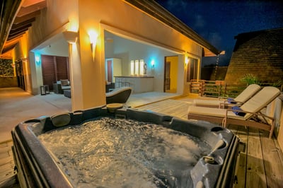 Luxury Villa Photo #12