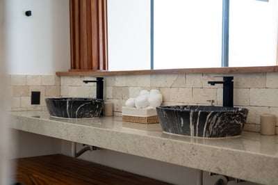 Luxury Villa Photo #26