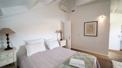 Luxury Villa Photo #29