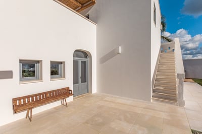 Luxury Villa Photo #22