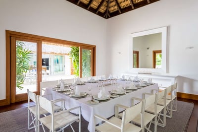 Luxury Villa Photo #11
