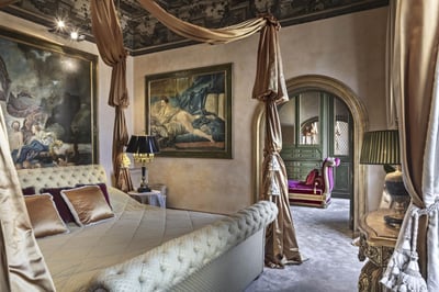 Luxury Villa Photo #22