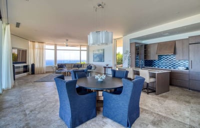 Luxury Villa Photo #7