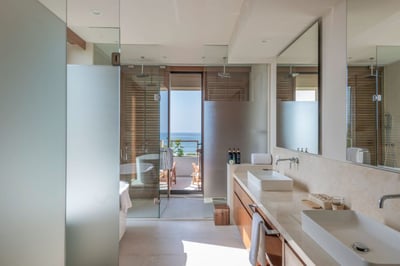 Luxury Villa Photo #20
