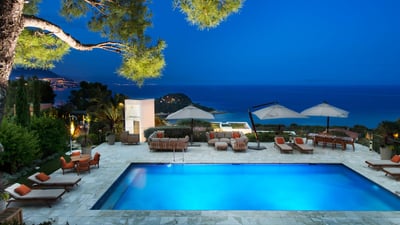 Luxury Villa Photo #35