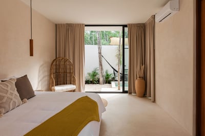 Luxury Villa Photo #56