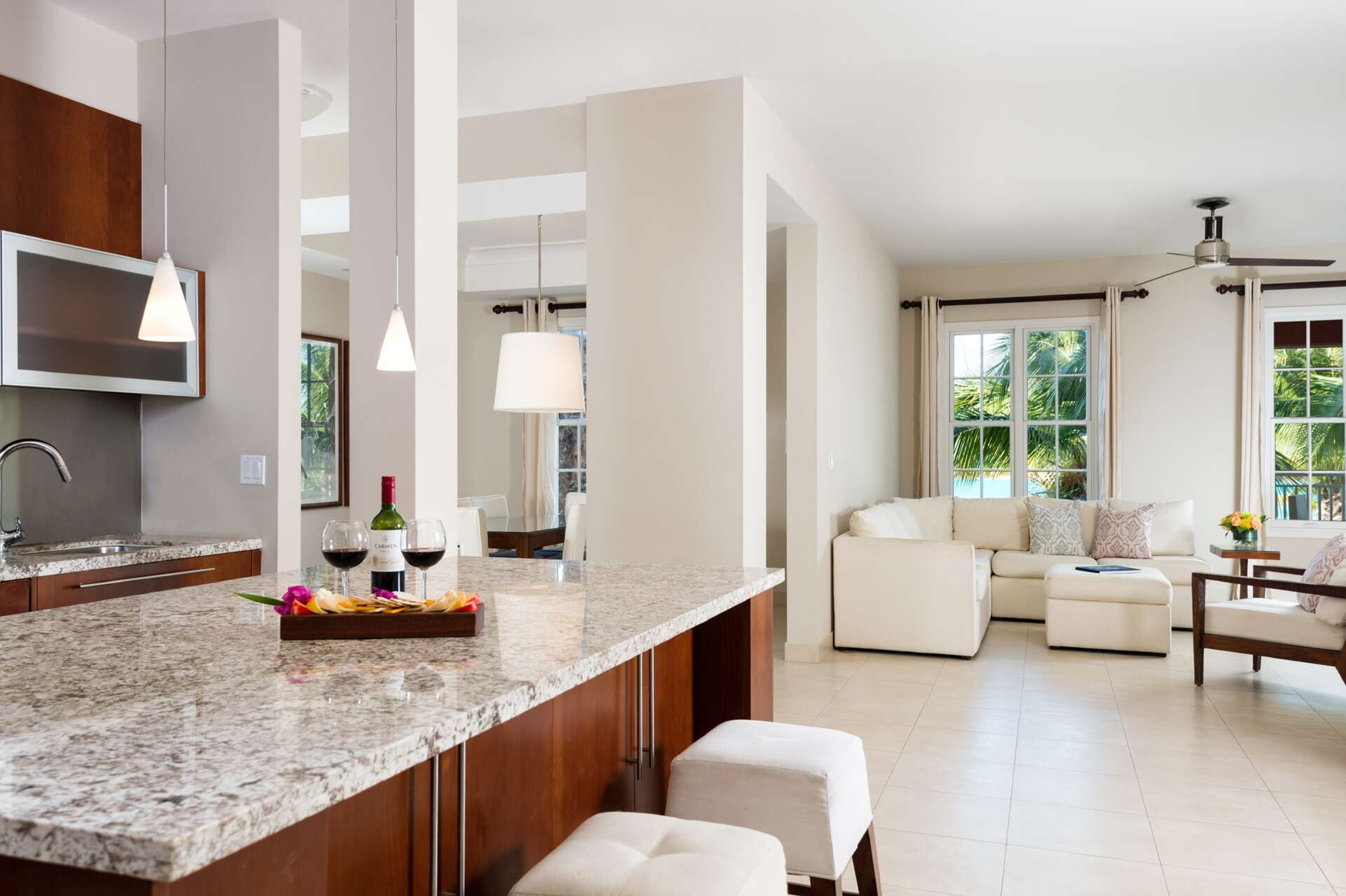 3 BDM Oceanfront Suite at Blue Haven Resort - 2