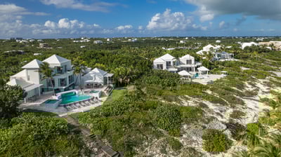 Luxury Villa Photo #81