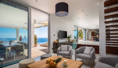 Luxury Villa Photo #43