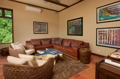 Luxury Villa Photo #17